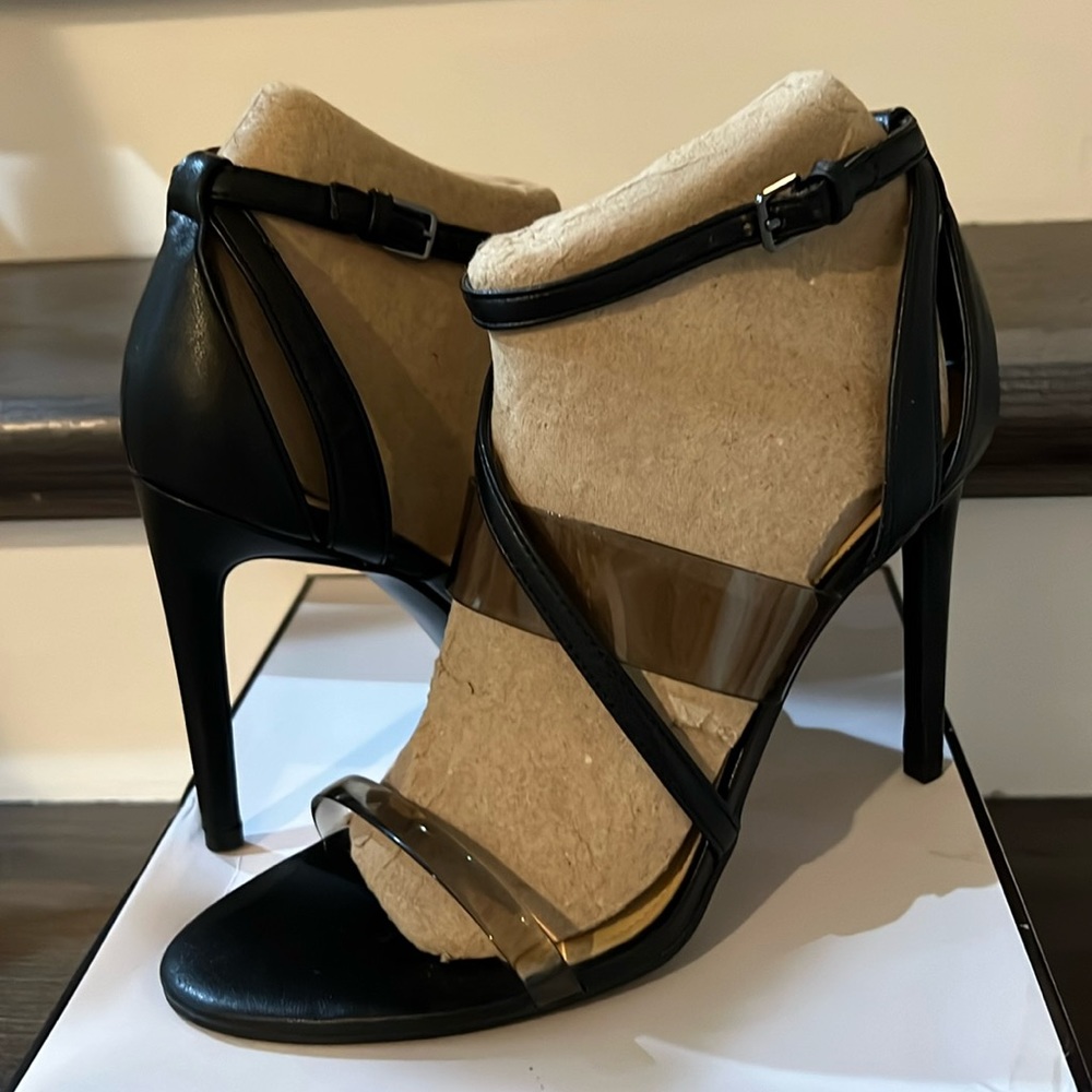 Guess Stiletto High Heels. ACCEPTING OFFERS! - Picture 2 of 5